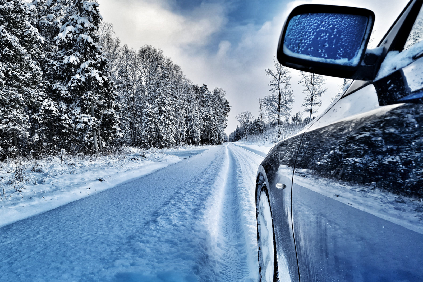 Read more about the article Planning Winter Travels?  Essential Tips For A Successful Road Trip